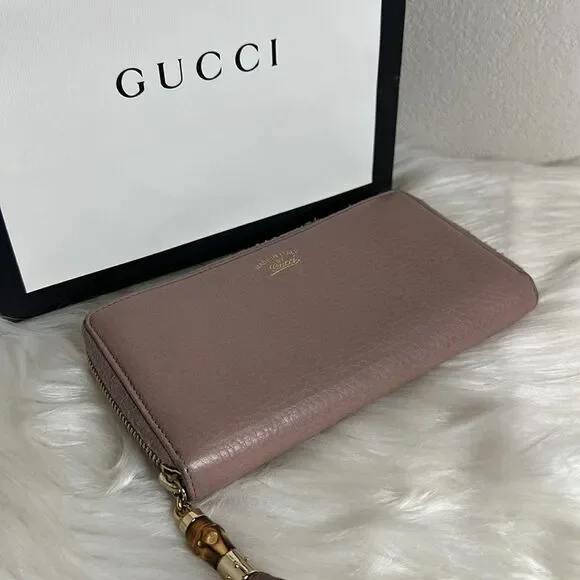 💯Authentic Gucci Zipped Leather Long Wallet🍀 - Picture 6 of 14